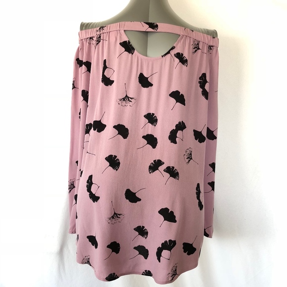 BP. Off The Shoulder Tunic - Picture 2 of 4